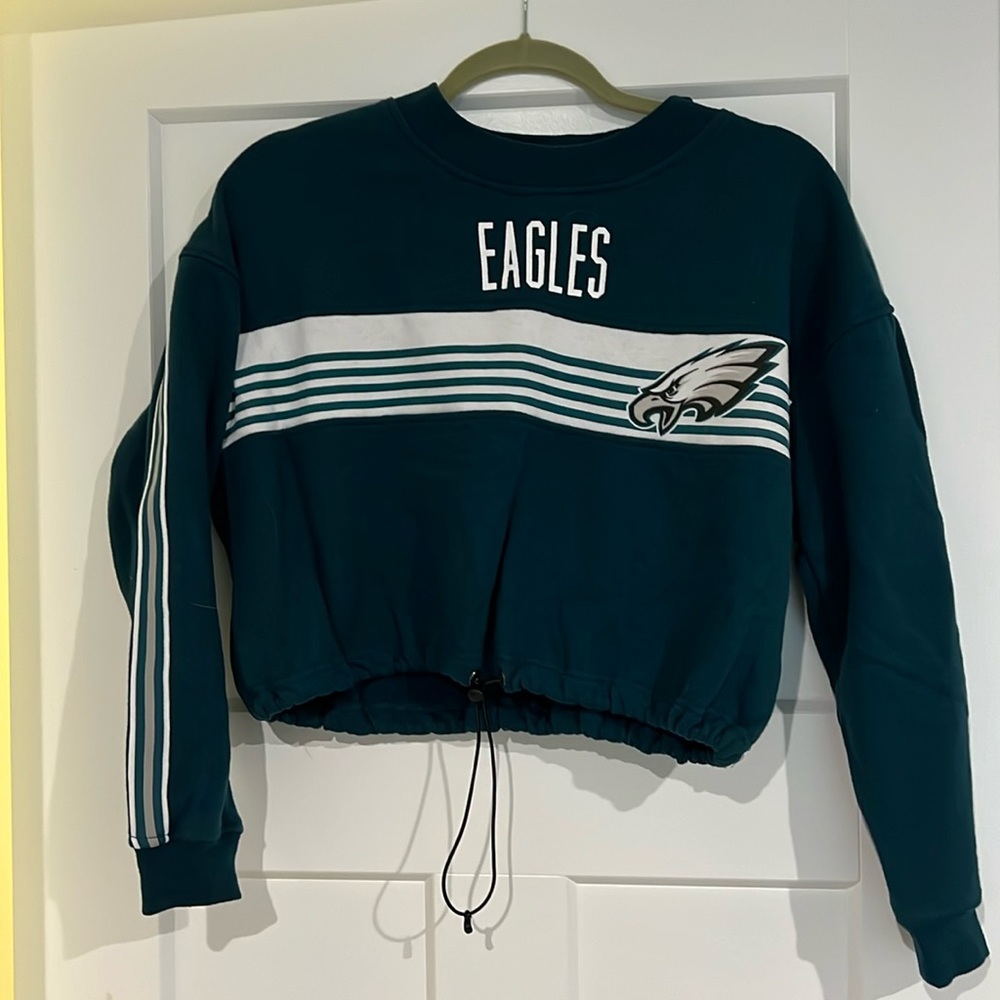 NFL Eagles cropped hoodie